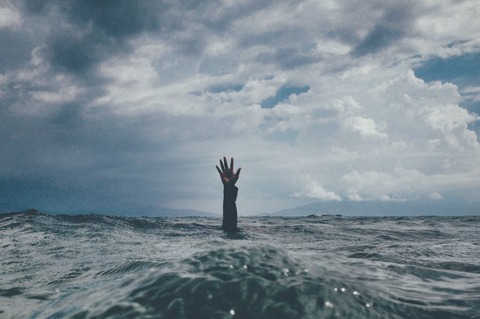 Navigating Work Stress Before and After Your Getaway - Strategies for a Smooth Transition